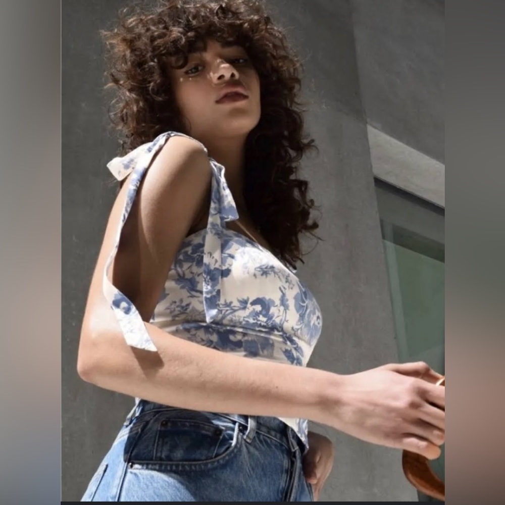 Reformation Ellora Top in Olympia